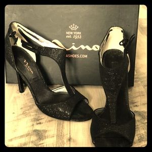 Nina Black heel